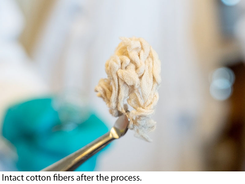 Baker’s salt separates poly–cotton textiles
