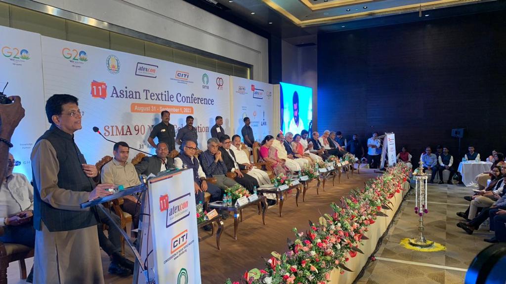 India aims to be global textile hub, targets 7-9% growth