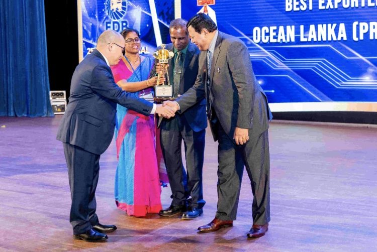 Ocean Lanka honoured at export awards